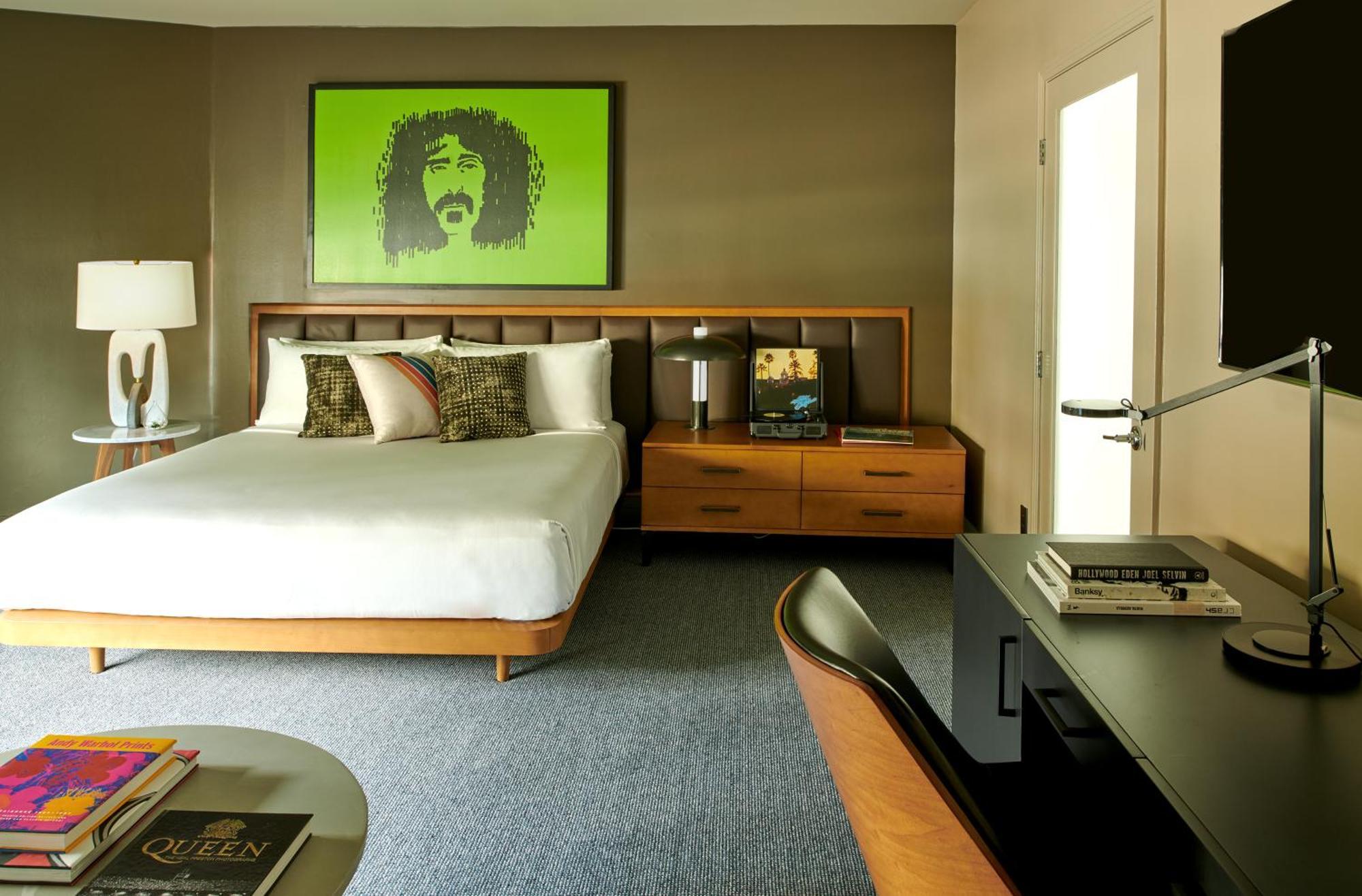 Ziggy Angeles Hotel 4*