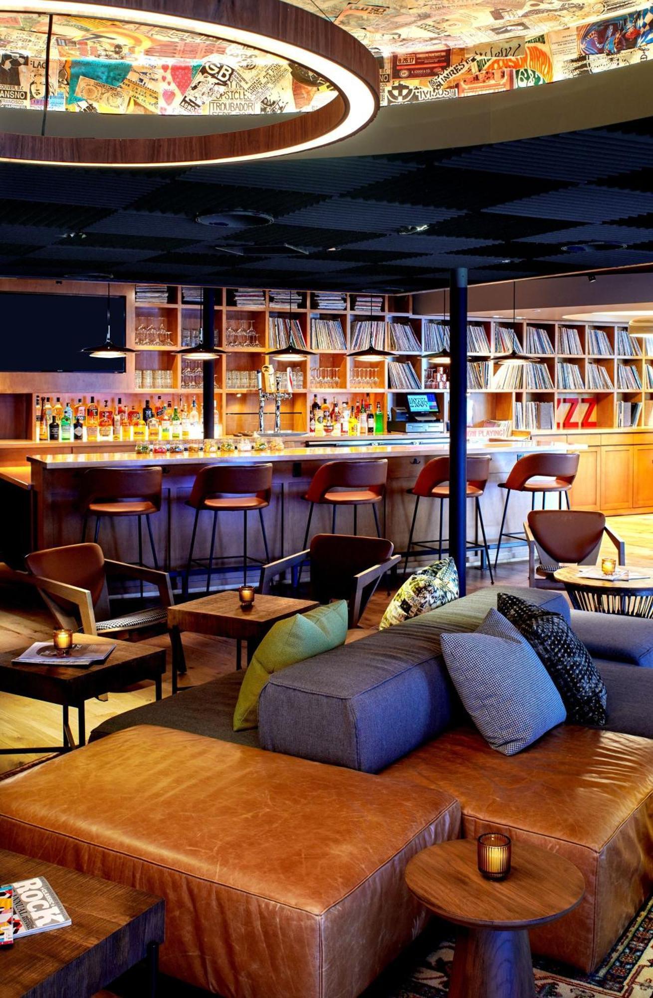 Ziggy Angeles Hotel 4*